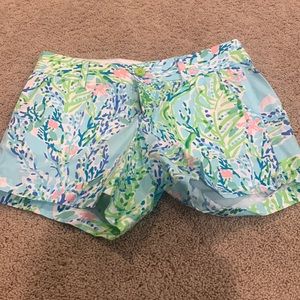 Lilly Pulitzer size 4 Callahan shorts